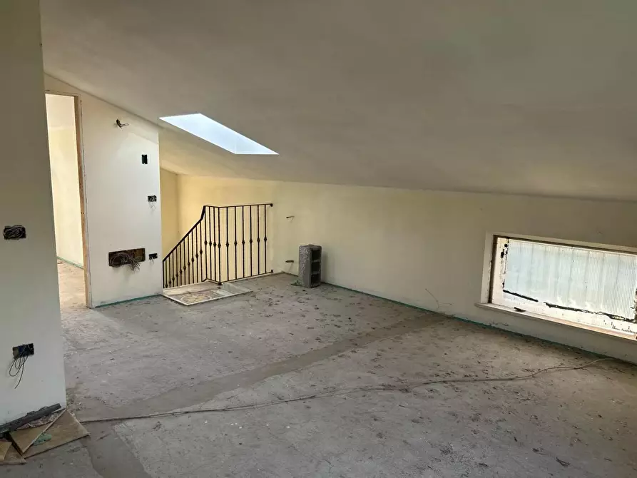 Immagine 26 di Villa in vendita  a Massarosa