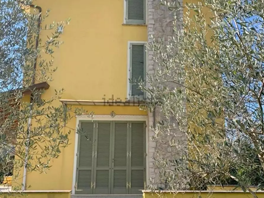 Immagine 45 di Villa in vendita  a Massarosa