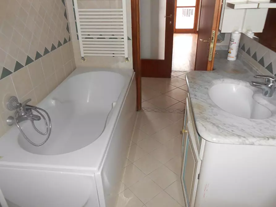 Immagine 12 di Appartamento in vendita  a Pontedera