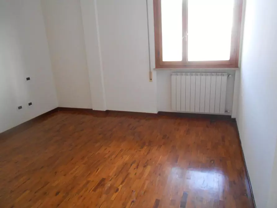 Immagine 7 di Appartamento in vendita  a Pontedera