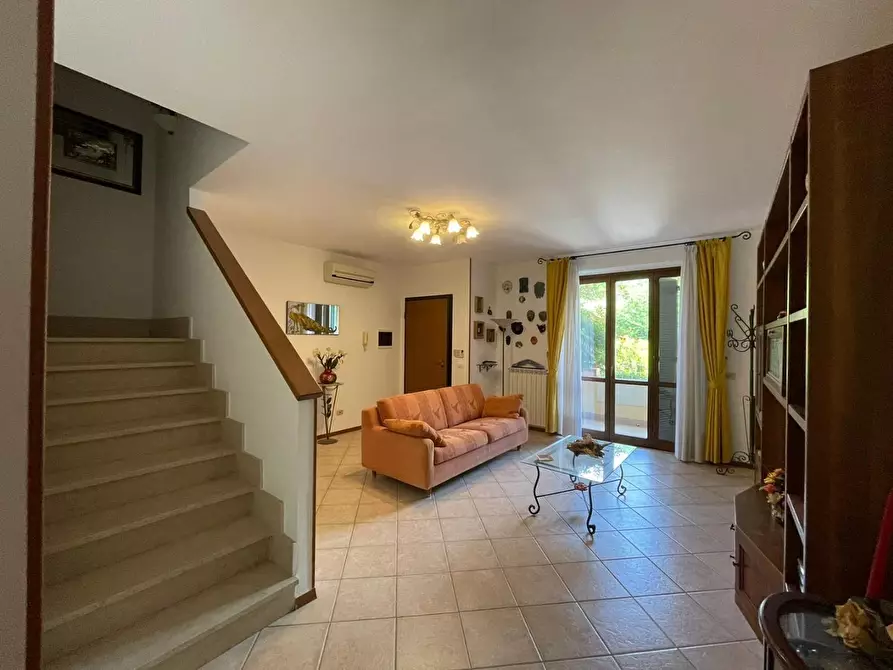 Immagine 17 di Terratetto in vendita  a Fucecchio