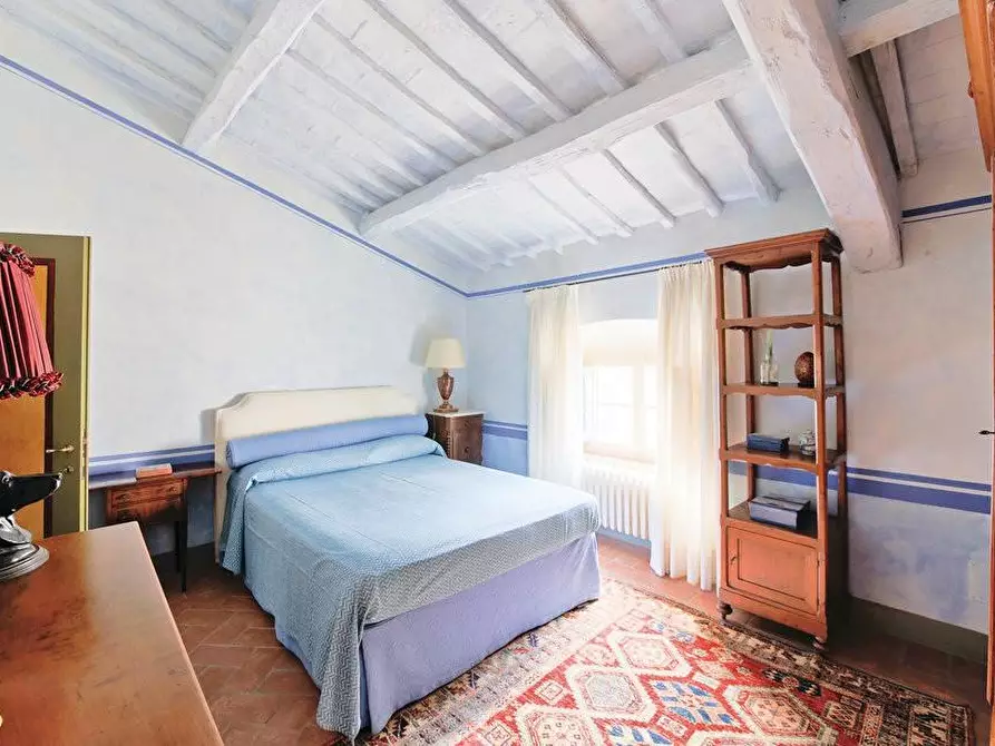 Immagine 22 di Immobile di prestigio in vendita  a Larciano