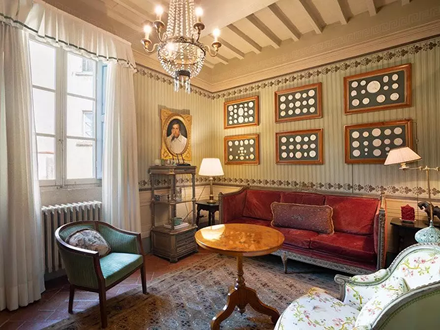 Immagine 32 di Immobile di prestigio in vendita  a Larciano