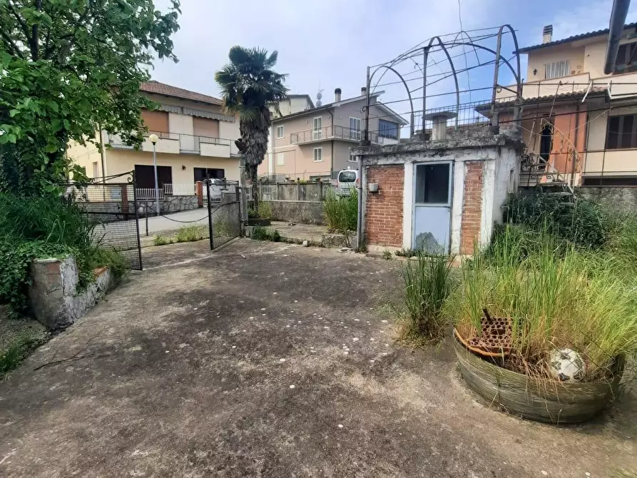 Immagine 1 di Garage in vendita  a Casciana Terme Lari