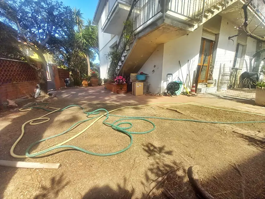 Immagine 36 di Appartamento in vendita  a Cecina