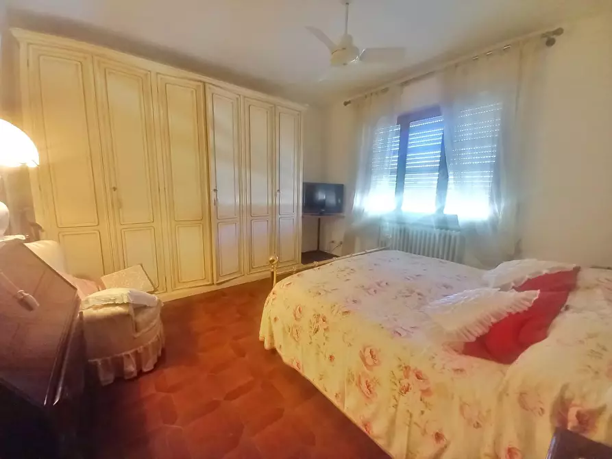 Immagine 23 di Appartamento in vendita  a Cecina