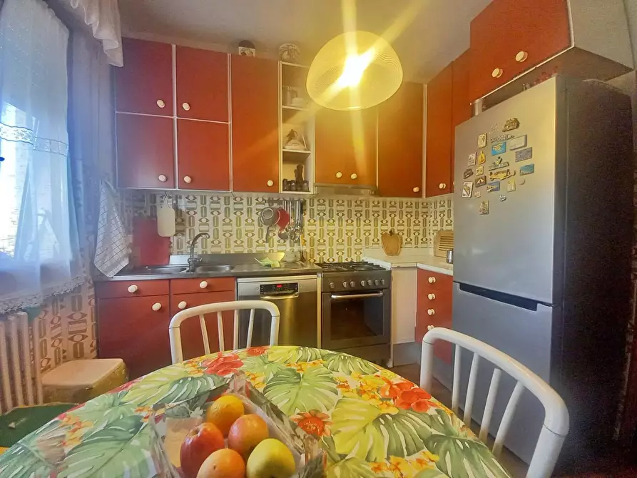 Immagine 4 di Appartamento in vendita  a Cecina