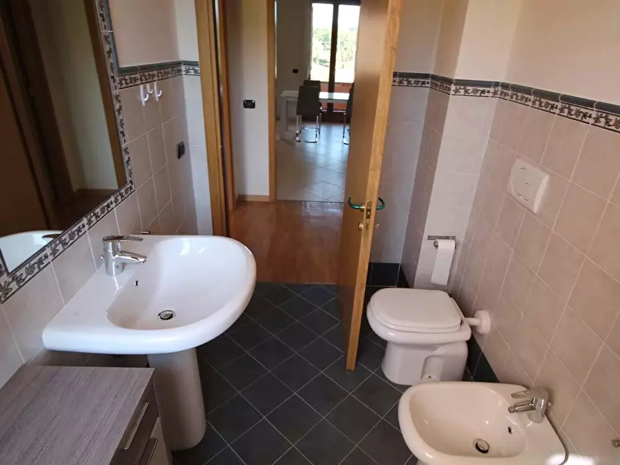 Immagine 18 di Appartamento in vendita  a Vinci