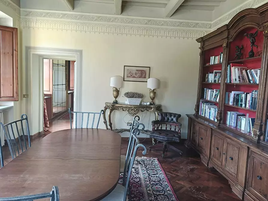 Immagine 26 di Villa in vendita  a Lucca