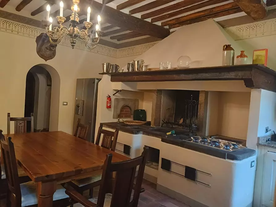 Immagine 31 di Villa in vendita  a Lucca