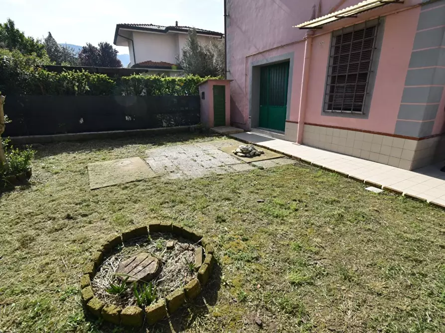 Immagine 35 di Casa indipendente in vendita  a San Giuliano Terme