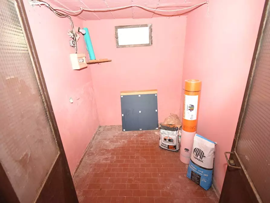 Immagine 31 di Casa indipendente in vendita  a San Giuliano Terme