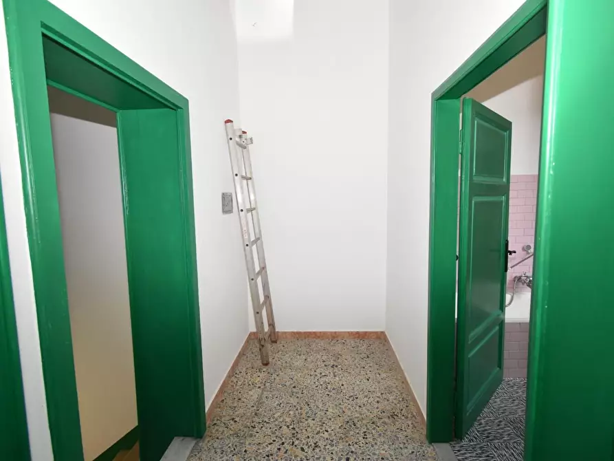 Immagine 16 di Casa indipendente in vendita  a San Giuliano Terme