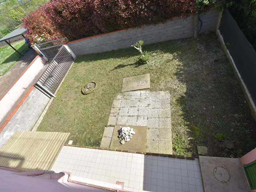 Immagine 17 di Casa indipendente in vendita  a San Giuliano Terme