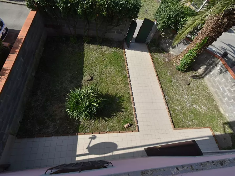 Immagine 26 di Casa indipendente in vendita  a San Giuliano Terme