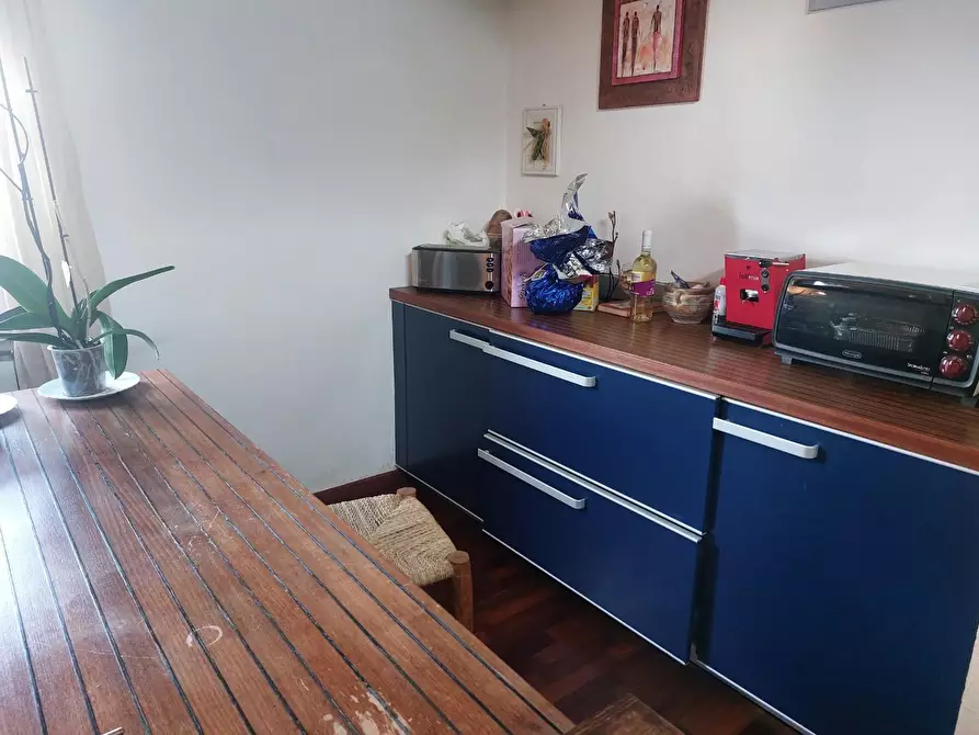 Immagine 10 di Mansarda in vendita  a Fosdinovo