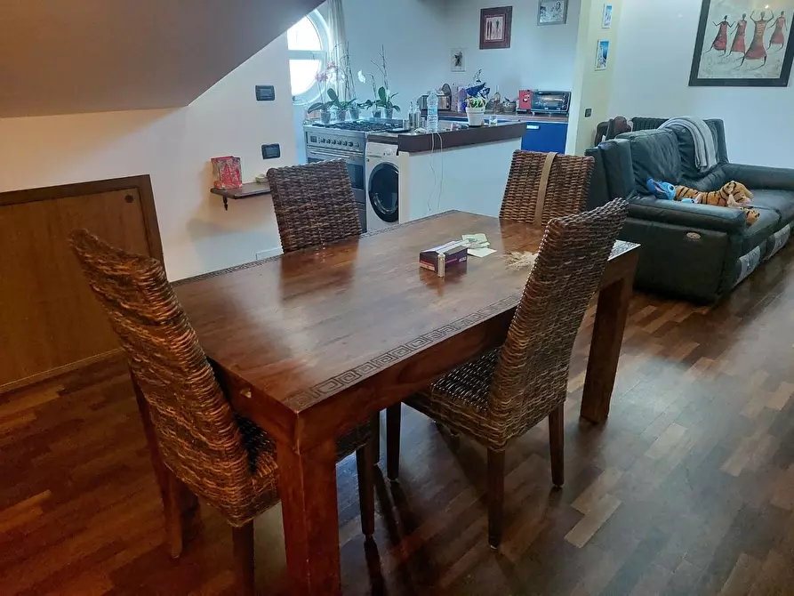 Immagine 8 di Mansarda in vendita  a Fosdinovo