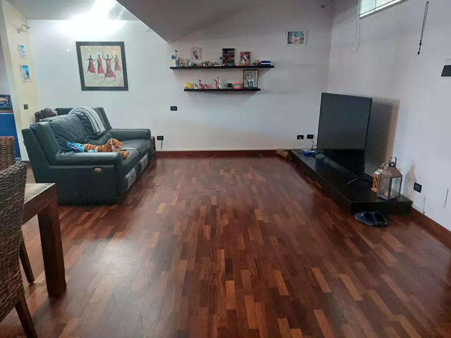 Immagine 17 di Mansarda in vendita  a Fosdinovo