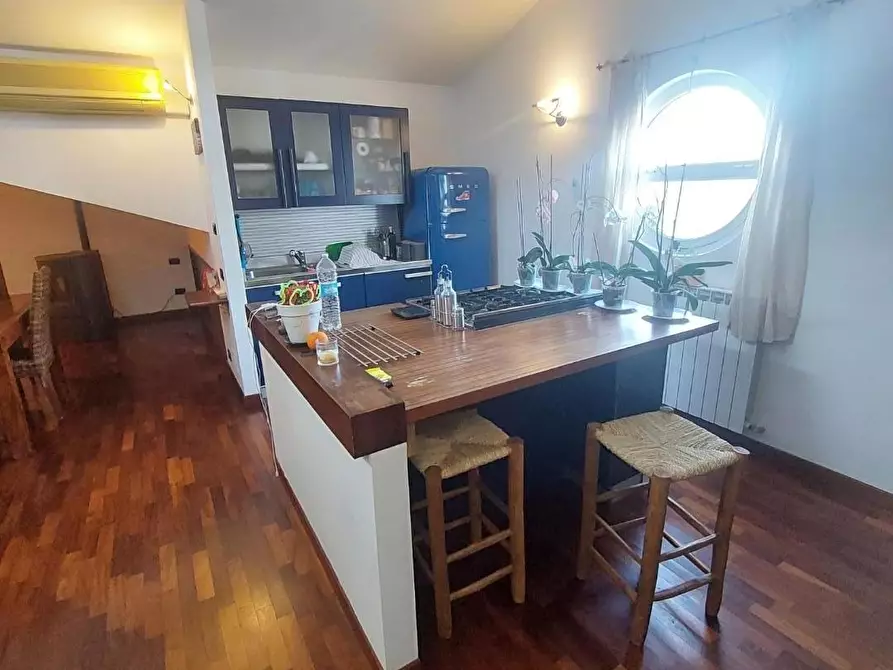 Immagine 12 di Mansarda in vendita  a Fosdinovo