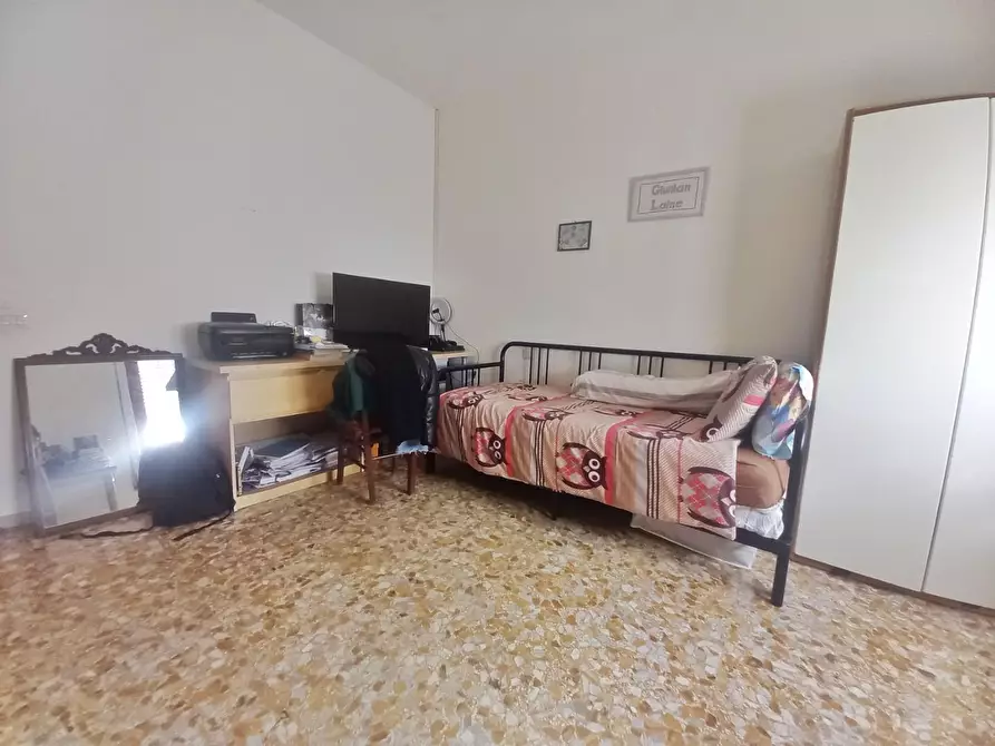 Immagine 19 di Appartamento in vendita  a Castelfiorentino