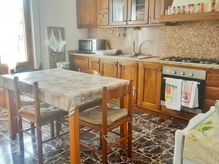 Immagine 2 di Appartamento in vendita  a Castelfiorentino