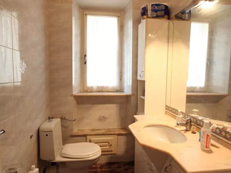 Immagine 10 di Appartamento in vendita  a Barga