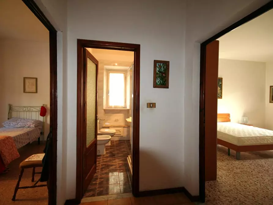 Immagine 3 di Appartamento in vendita  a Barga