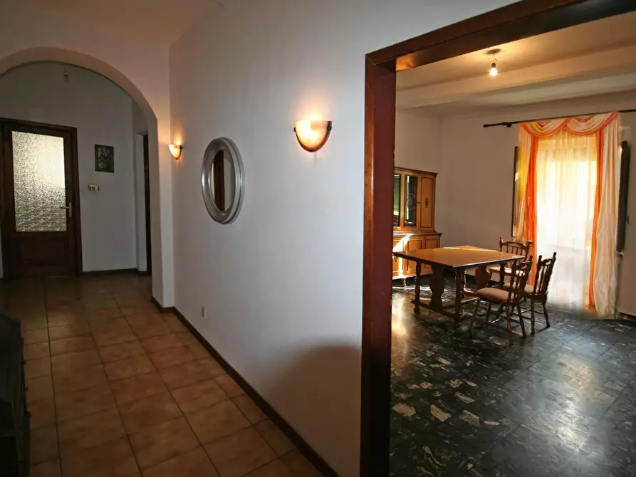 Immagine 1 di Appartamento in vendita  a Barga