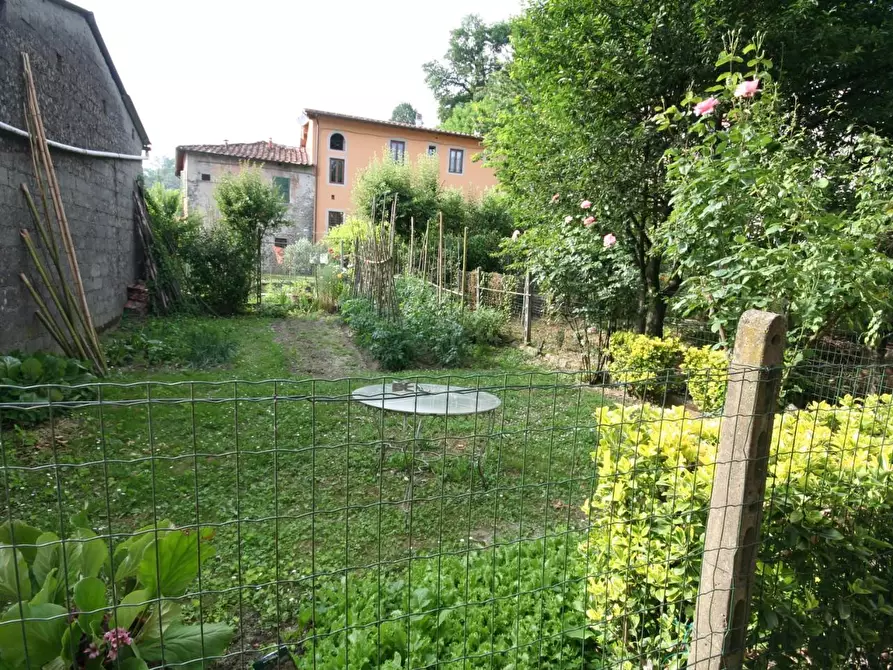 Immagine 14 di Appartamento in vendita  a Barga