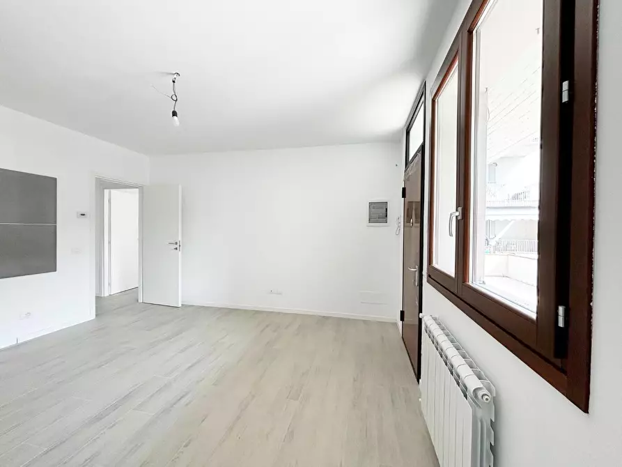 Immagine 11 di Appartamento in vendita  a Empoli