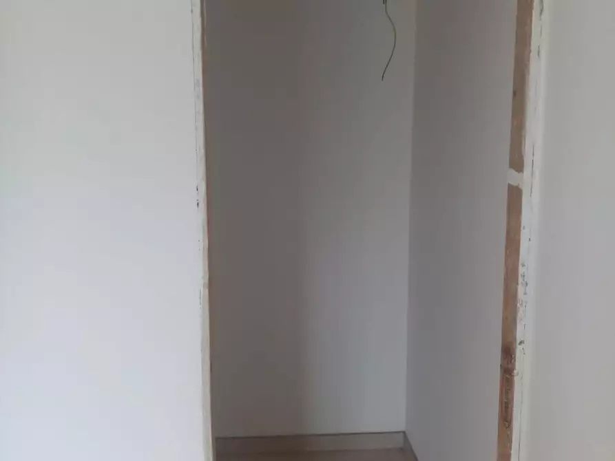 Immagine 13 di Villetta a schiera in vendita  a Carrara