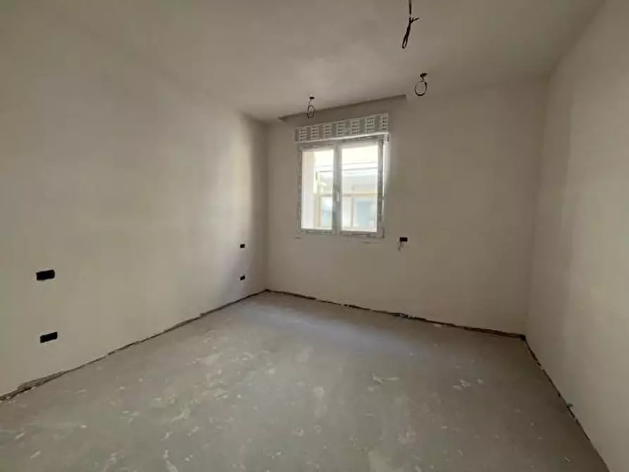 Immagine 10 di Appartamento in vendita  a Viareggio