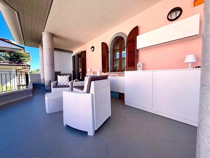 Immagine 5 di Appartamento in vendita  a Massa