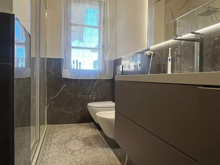 Immagine 20 di Appartamento in vendita  a Massa