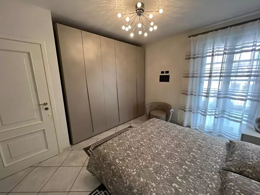 Immagine 3 di Appartamento in vendita  a Massa