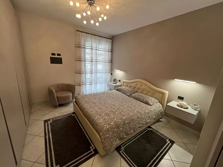 Immagine 26 di Appartamento in vendita  a Massa