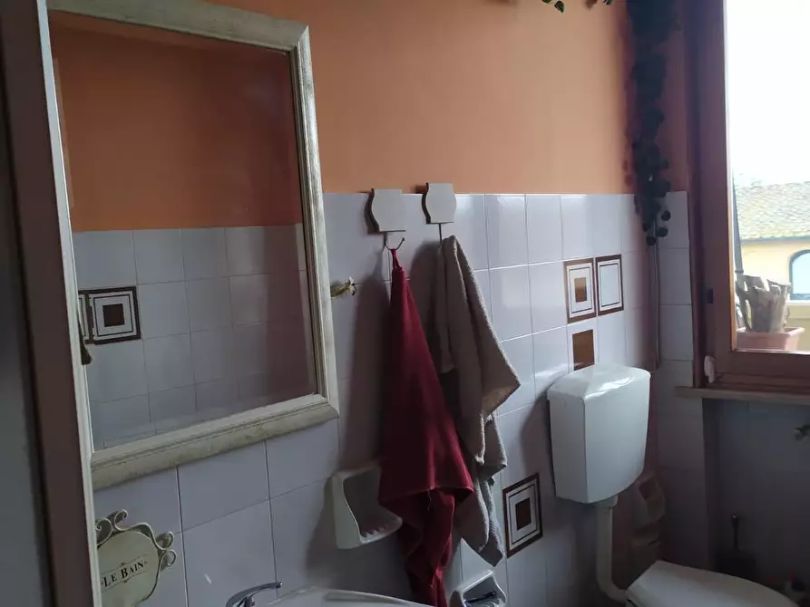 Immagine 8 di Appartamento in vendita  a Santa Croce Sull'arno