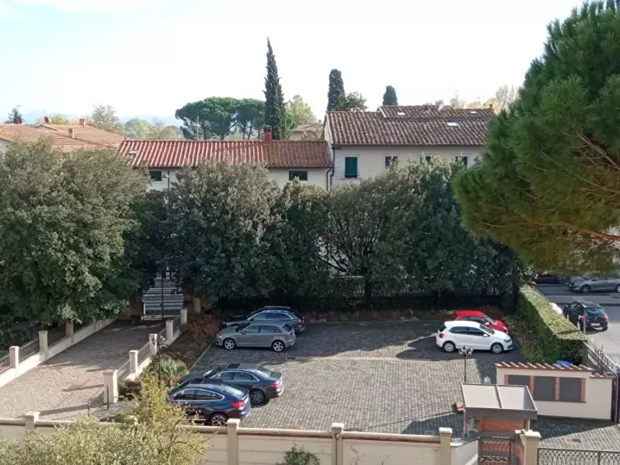 Immagine 10 di Appartamento in vendita  a Santa Croce Sull'arno