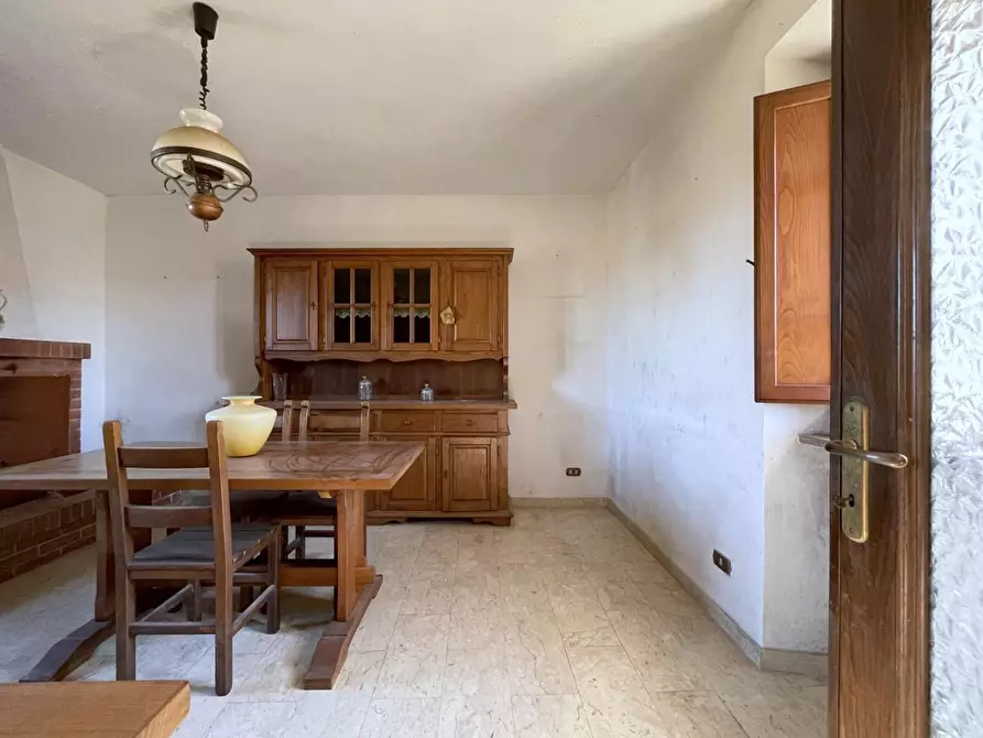 Immagine 10 di Casa bifamiliare in vendita  a Camaiore