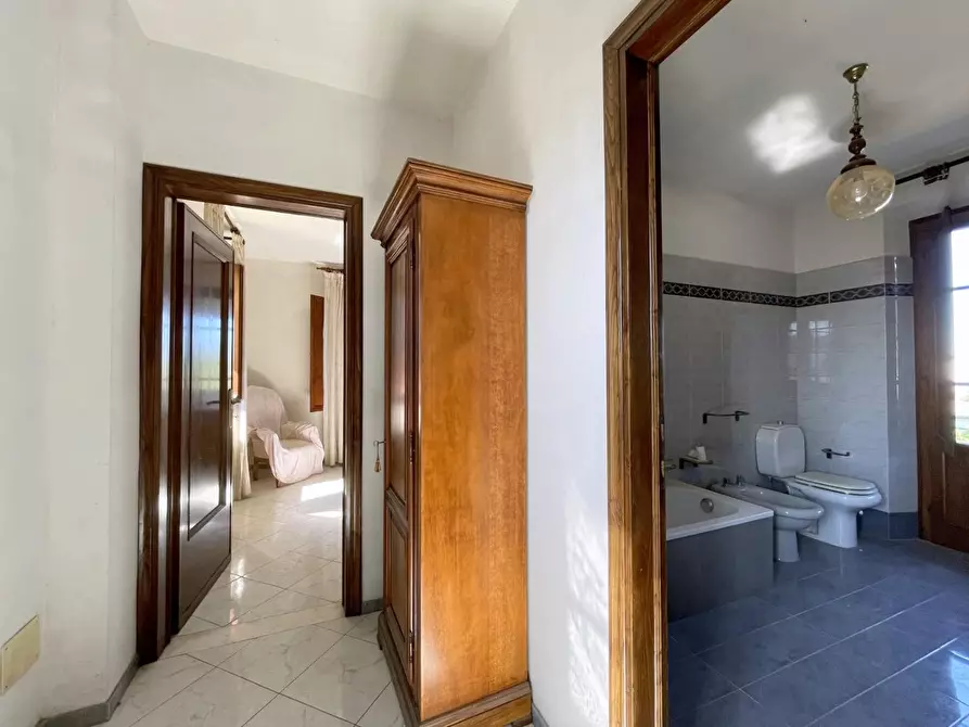 Immagine 26 di Casa bifamiliare in vendita  a Camaiore