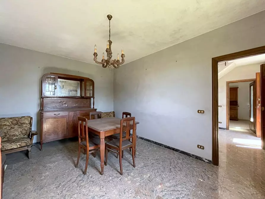 Immagine 6 di Casa bifamiliare in vendita  a Camaiore