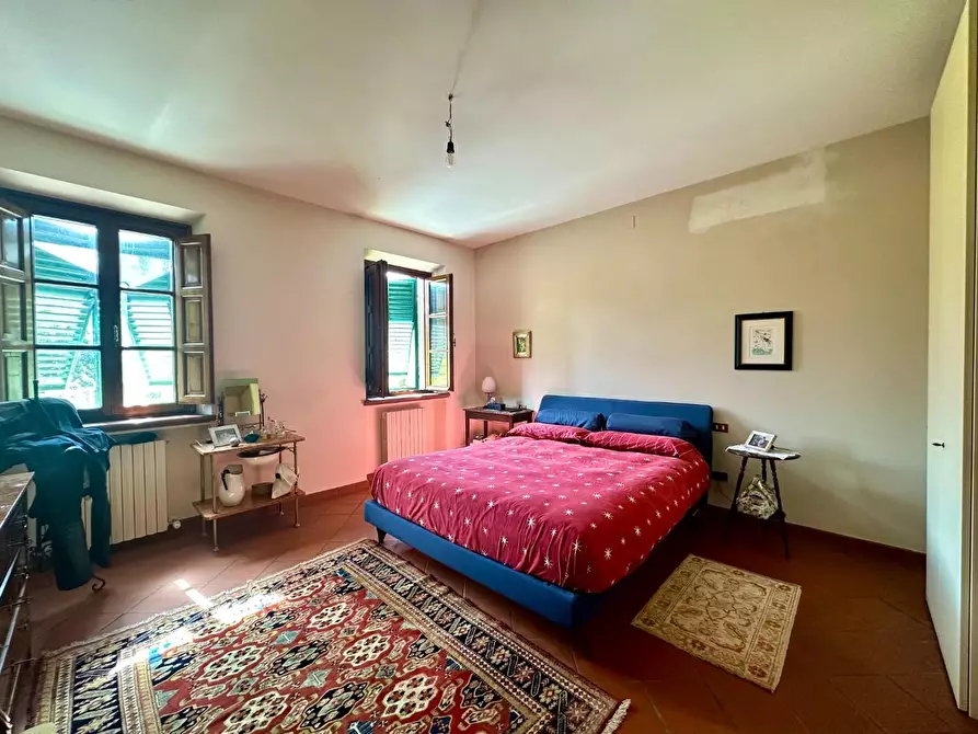 Immagine 46 di Rustico / casale in vendita  a Capannori