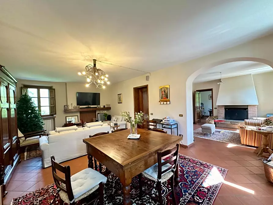 Immagine 6 di Rustico / casale in vendita  a Capannori