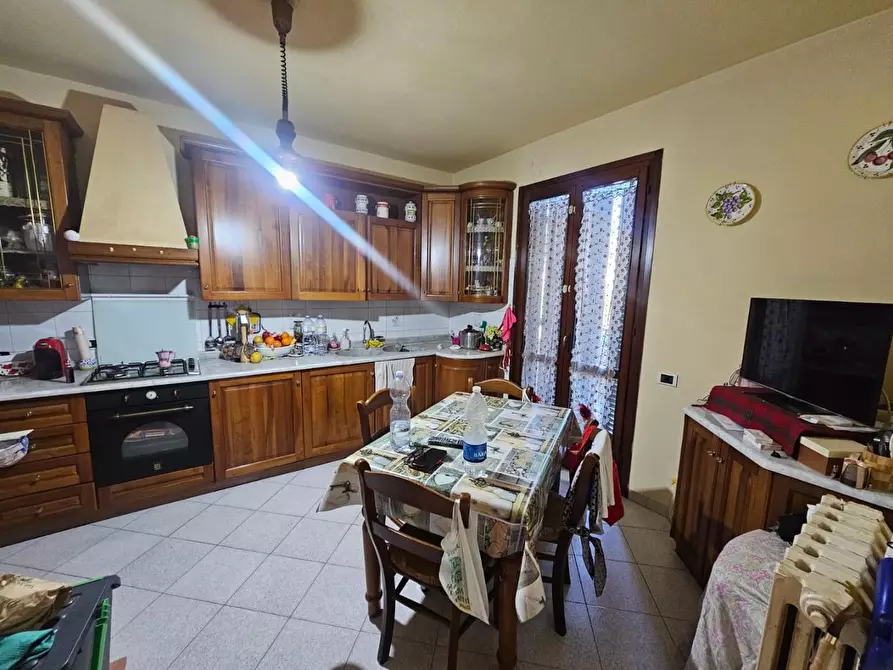 Immagine 2 di Villetta a schiera in vendita  a Vicopisano