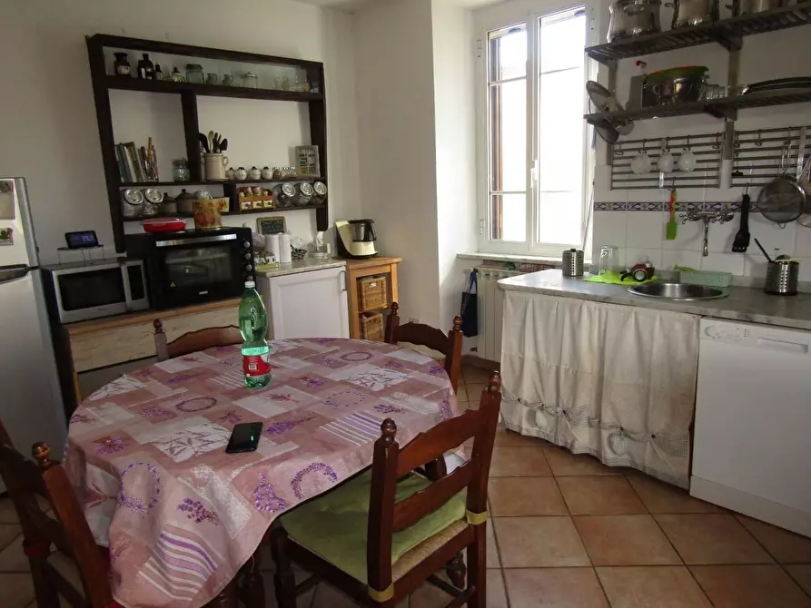 Immagine 4 di Villetta a schiera in vendita  a Carrara