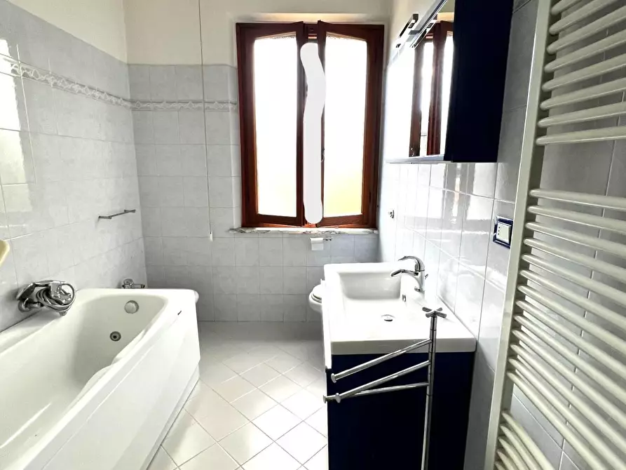 Immagine 12 di Appartamento in vendita  a Montelupo Fiorentino