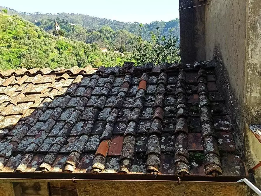 Immagine 28 di Casa semindipendente in vendita  a Lucca