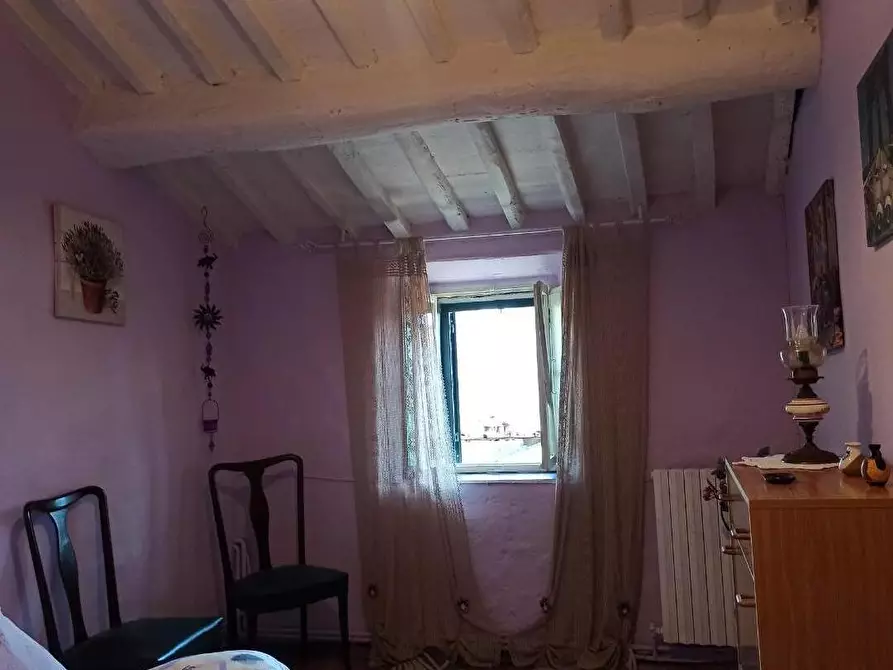Immagine 22 di Casa semindipendente in vendita  a Lucca