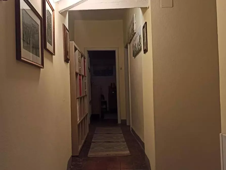 Immagine 21 di Casa semindipendente in vendita  a Lucca