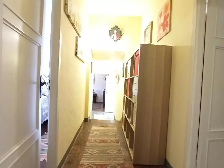 Immagine 23 di Casa semindipendente in vendita  a Lucca